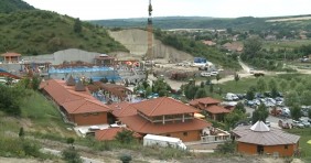 Demjén: hamarosan kész a barlangfürdő