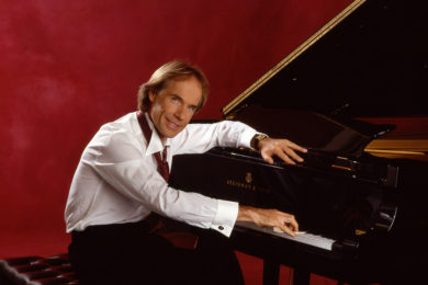 Sárváron lép fel Richard Clayderman