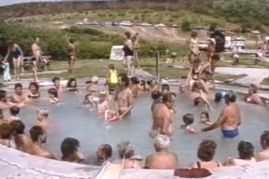 1993-as felvétel az egerszalóki termálfürdőről