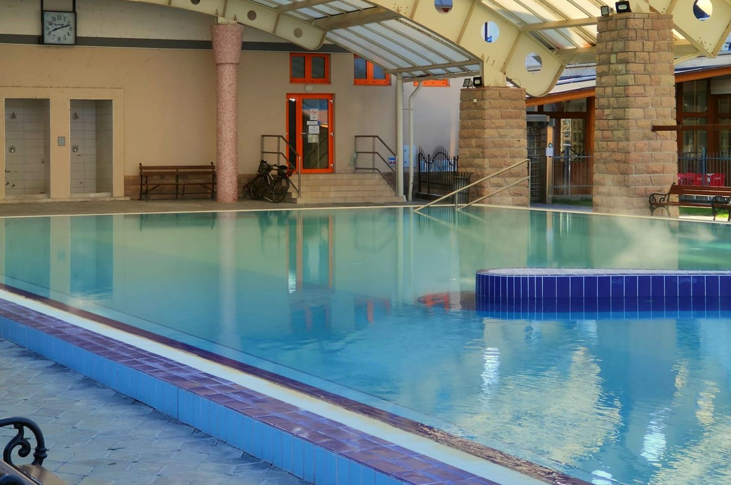 Bogácsi Gyógyfürdő gyógymedence