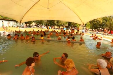 Ennek a hazai gyógyfürdőnek a vize kimagasló stresszoldó hatással bír