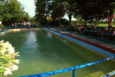 Új termálkutat kell fúrni a Balatonhoz közeli fürdőnek