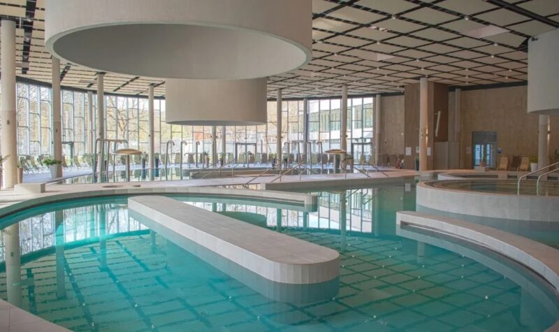 Közel 30 ezren választották ezt az élményfürdőt, most bővül a szolgáltatások köre