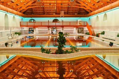 Rá sem lehet ismerni, olyan szép lett a Gyulai Várfürdő felújított részlege