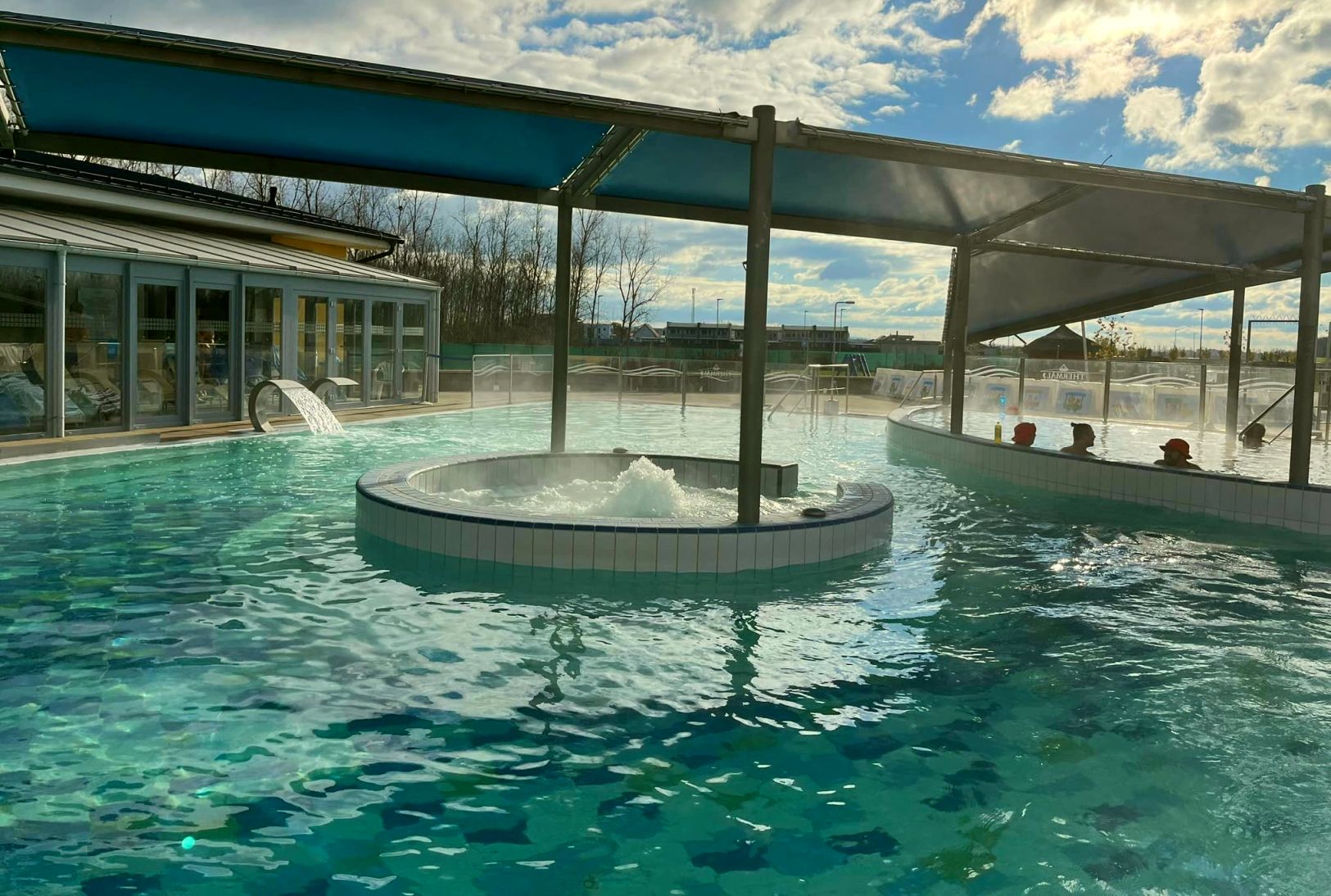 Naszvadi Termálfürdő