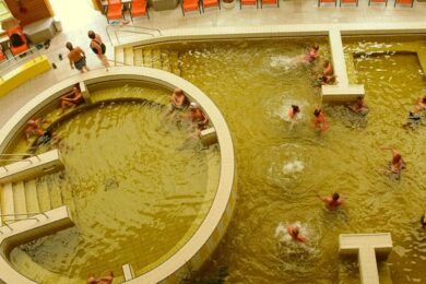 Karácsonyra újranyitják ezt a borsodi gyógyfürdőt