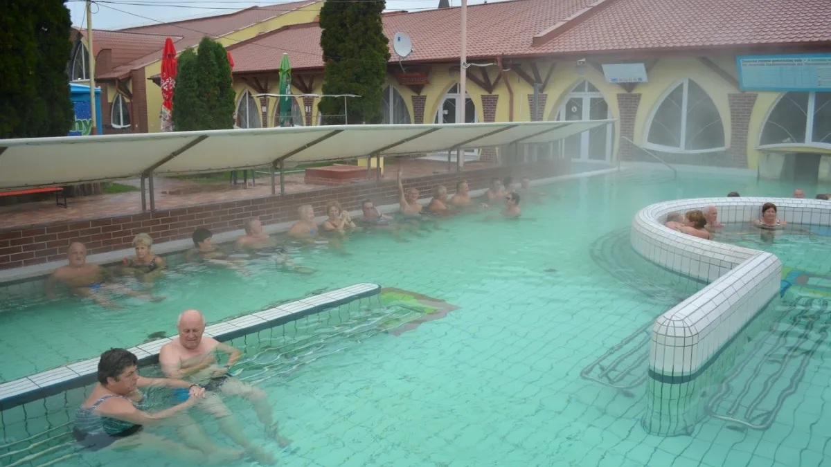 szlovákiai termálfürdő