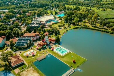 Gyopárosfürdő: döntés született az élményfürdőről