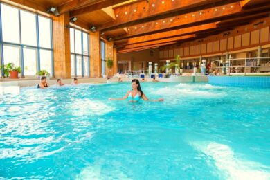 Ilyen jegyárakkal nyit a Dél-Alföld régi-új élményfürdője