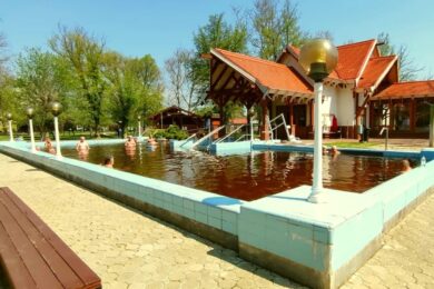 Még több gyógyító erő: újabb forrásból tör majd fel a berekfürdői jódos-brómos kincs