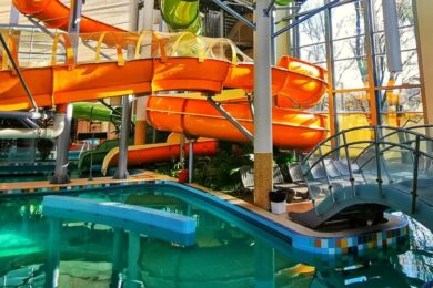 Élményfürdős újranyitással indul ez a hét