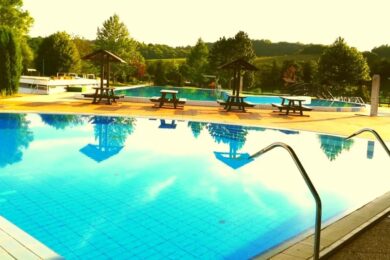 A Dunántúl egyik leghangulatosabb termálfürdője pont egy hónap múlva nyit